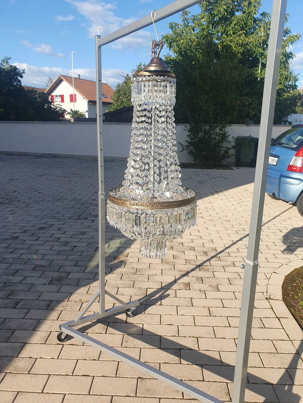 Lampade: Wunderprächtiger antiker Kristallleuchter. – Usato da Utzenstorf venduto da Filetto 2