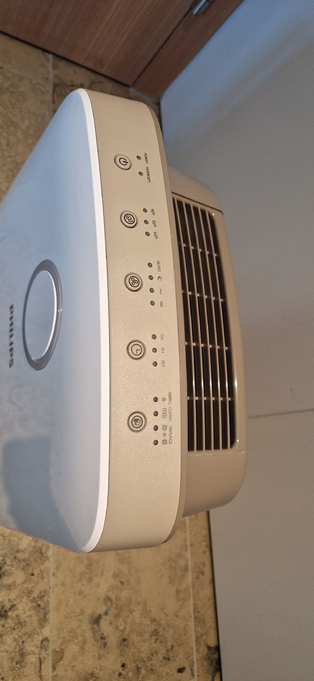Philips Luftreiniger: Luftreiniger Philips 2-in-1 weiss – Gebraucht aus Binz von Smmr23 2