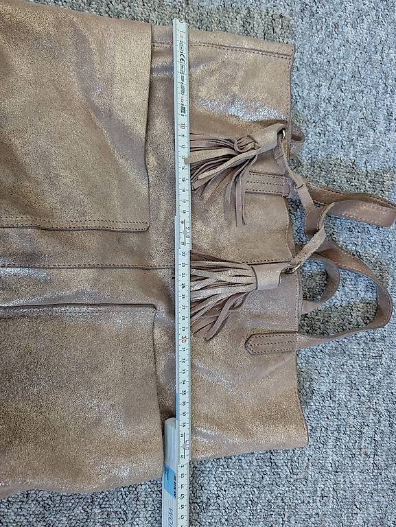 Borse da donna: Accessoireize Tasche Leder Beuteltasche Henkeltasche . – Usato da Konolfingen venduto da Honey870 1