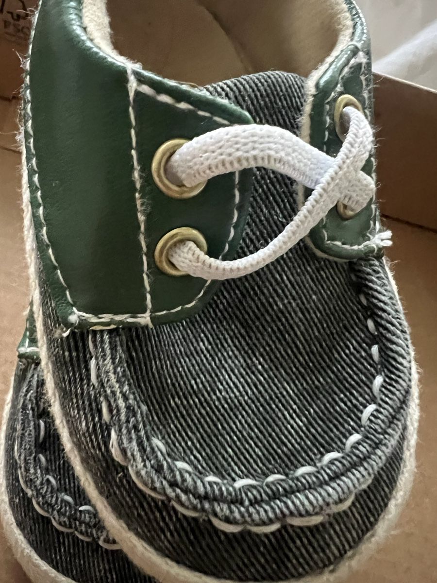 Scarpe per ragazzi: Süsse Babyschuhe Gr. 13 – Usato da Schönenberg ZH venduto da Bosh 2