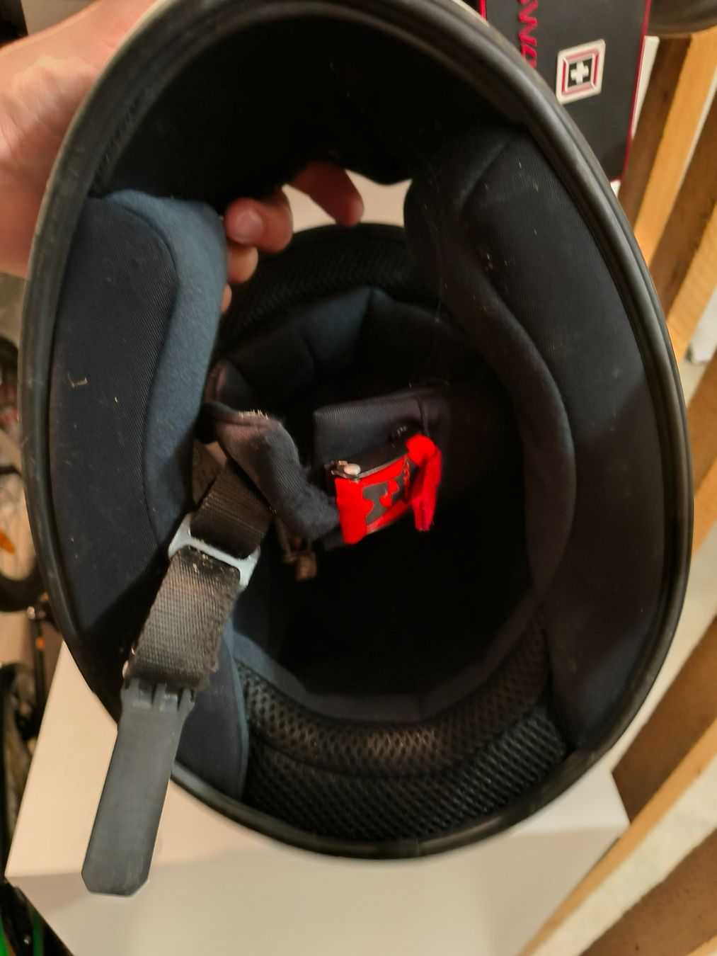 Caschi & visiere: Helm – Usato da Luzern venduto da Zaesch 3