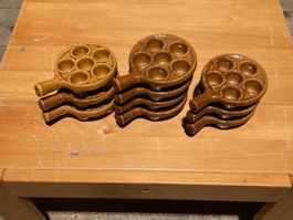 10 assiettes anciennes pour escargots