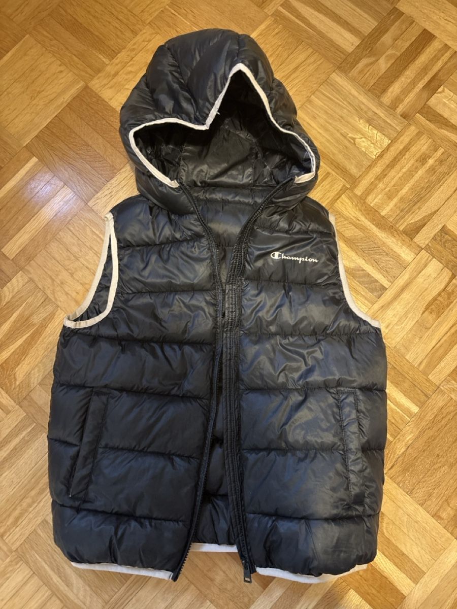 Champion Altro abbigliamento per bambino: Weste von Champion für Kinder – Nuovo (secondo la descrizione) da Solothurn venduto da con_sk82