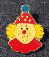 BB851 - Pin Clown