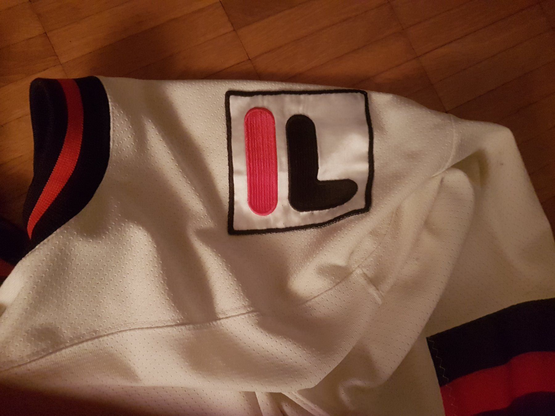 Fila Canottiere & Pantaloni: FILA Shirt – Usato da Oberengstringen venduto da Asteroid56 5