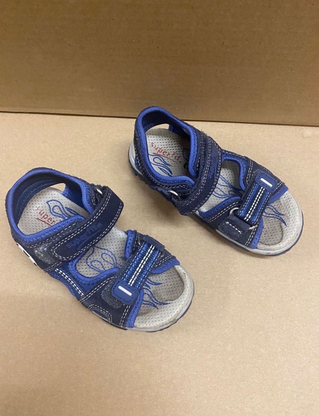 Scarpe per ragazzi: Kinder Sandalen Grösse 26 – Usato da Zürich venduto da zd_1965 1