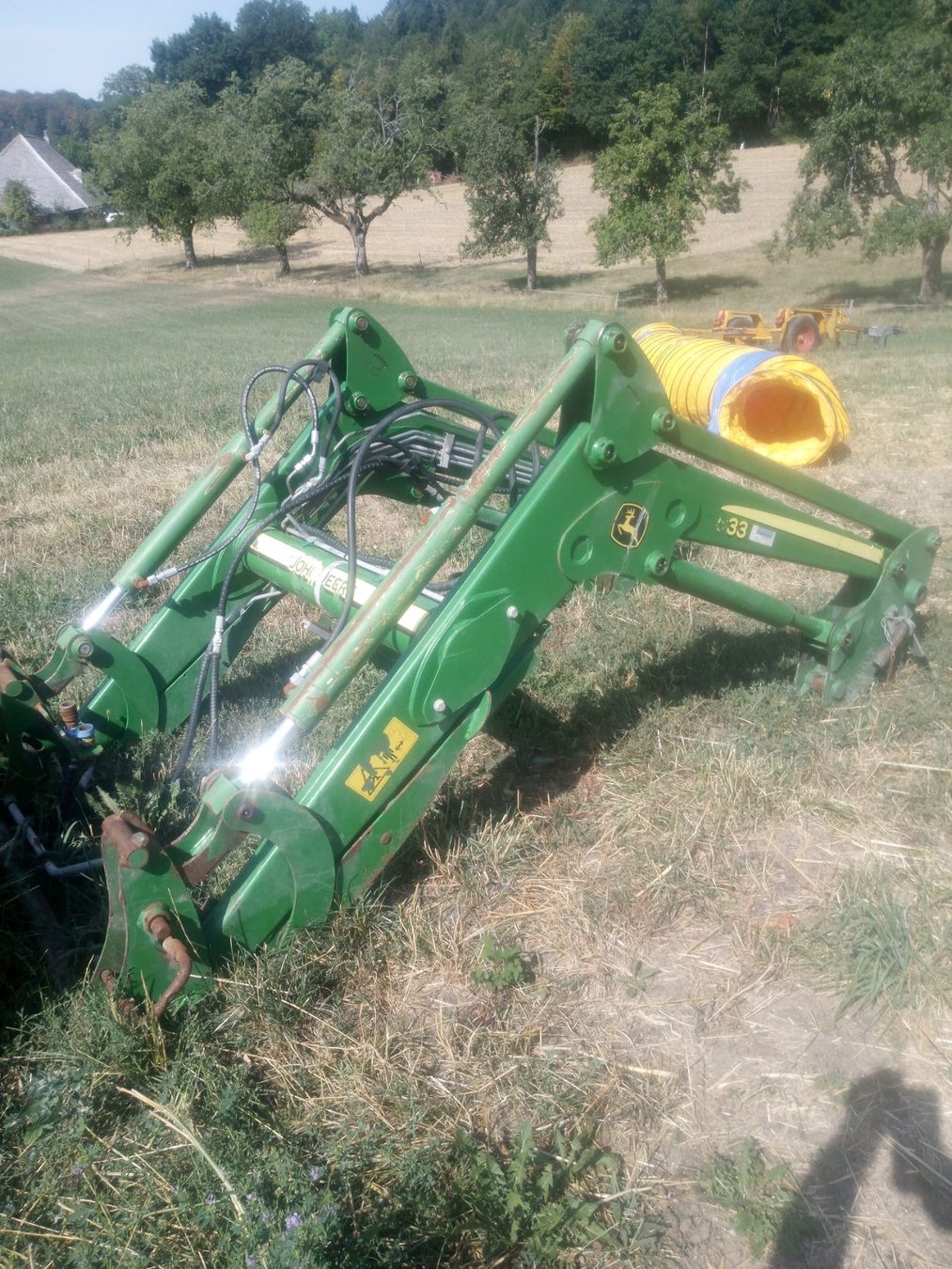 Tutte le macchine: Frontlader John Deere 533 – Usato da Rüttenen venduto da Dart4 1