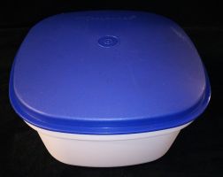 TUPPERWARE Multi Server 3. teilig in Weiss mit blauem Deckel