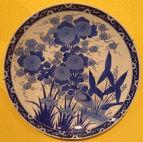 grand plat en porcelaine Japon fin 19 è s.