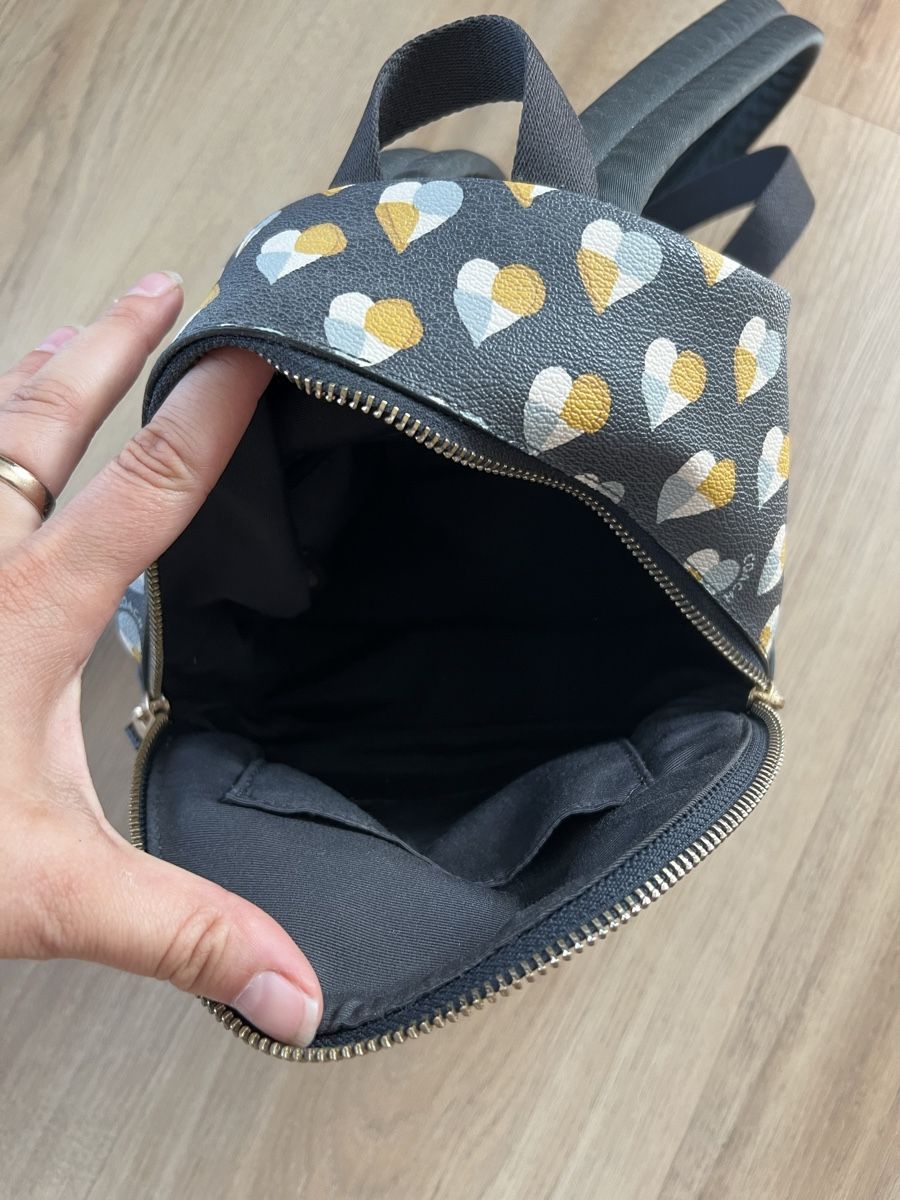 Coach Zaini: Süsser Coach Rucksack mit Herzchen Muster – Usato da Bad Zurzach venduto da Heugumper7 2