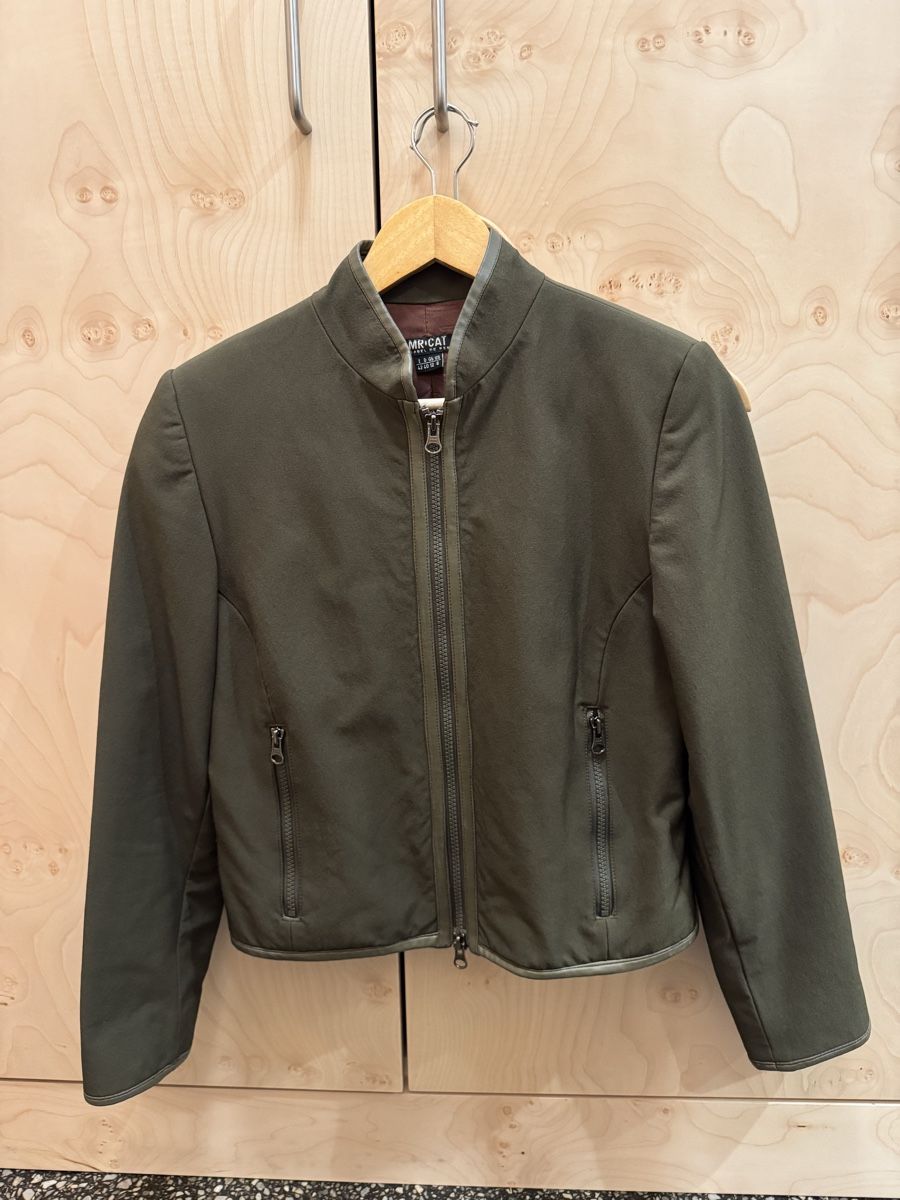 Jacken: Vintage khaki green short zip jacket size 36 – Gebraucht aus Zürich von gva_r9gs