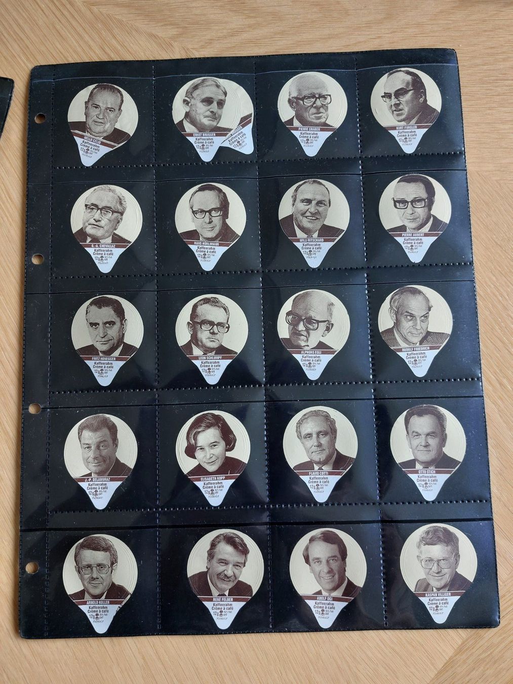 Coperchi dei cremini per caffè: Komplette Sammlung Bundesräte 1/93 – Usato da Bad Zurzach venduto da Waage15 4