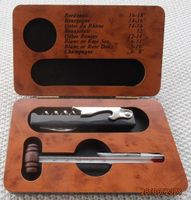 "WEIN-THERMOMETER", mit Multi-Flaschenöffner