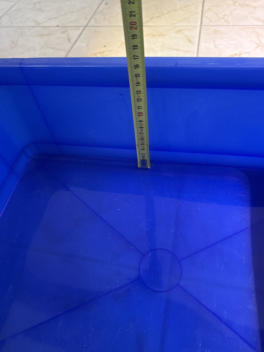 Contenitori & Simili: Blaue Aufbewahrungsbox mit Deckel – Usato da Weiningen ZH venduto da -Adenin- 4