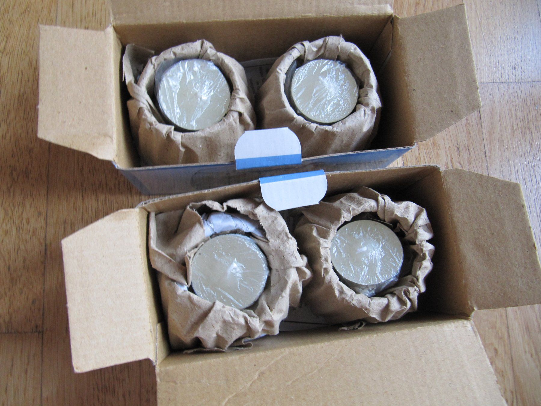 Partylite Tutte le decorazioni: 4 Windlichter Winterlichter Tischdekoration Tealights – Nuovo e nell'imballaggio originale da Würenlos venduto da Carabella0 1