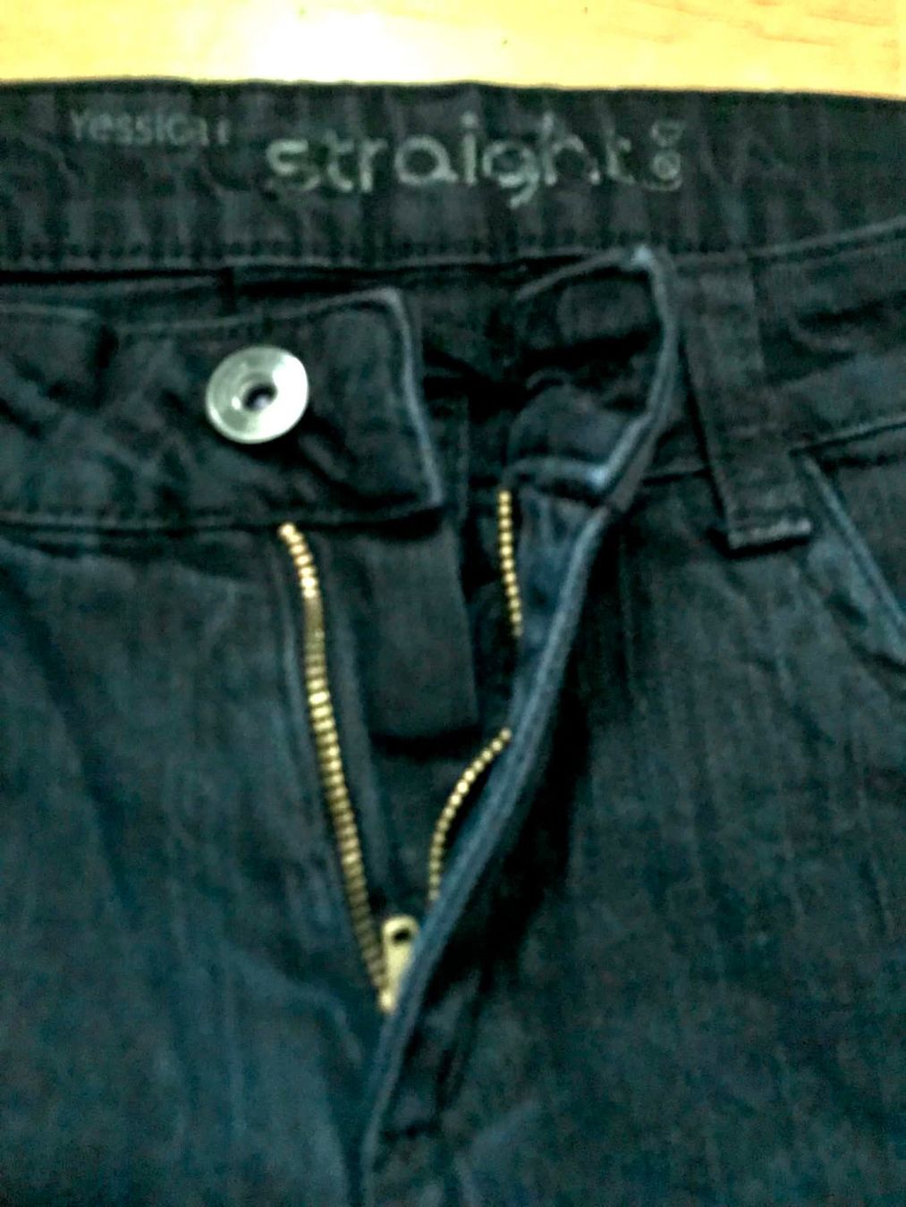 Jeans: Jeans Anthrazit Schwarz – Usato da Wald AR venduto da blueHermit_21 1