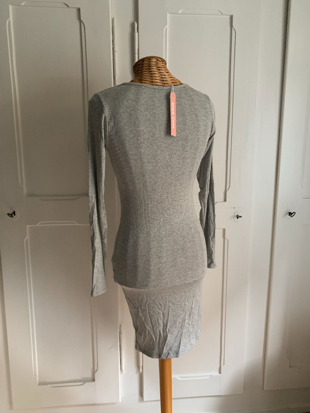 Tally Weijl Robes: Kleid hellgrau (neu) – Neuf avec emballage d'origine à Zürich par Diazaio 2