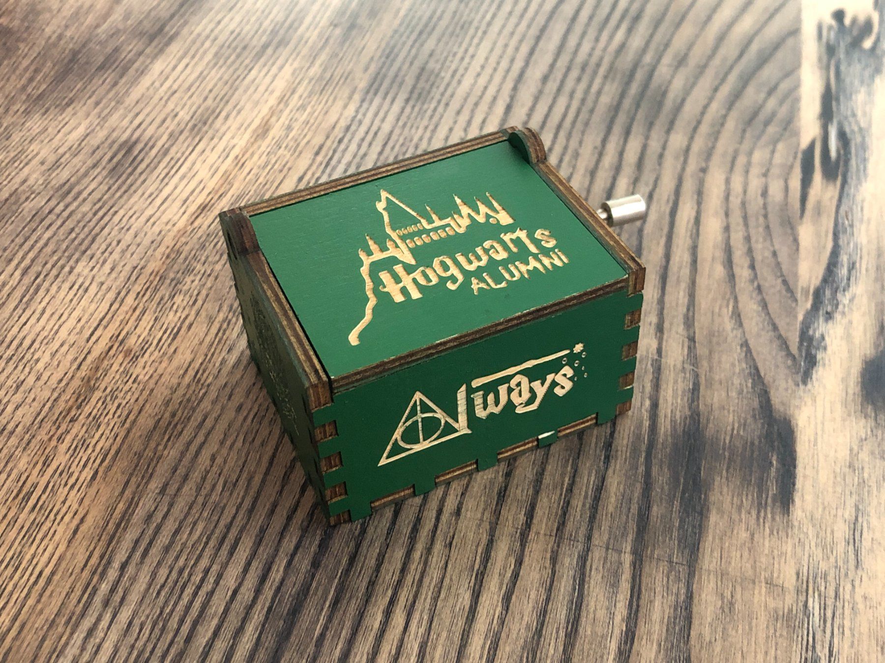 Spieldosen: Harry Potter Hogwarts Spieldose Musikdose Spieldose – Neu und originalverpackt aus Berg am Irchel von Zweiti_Chance