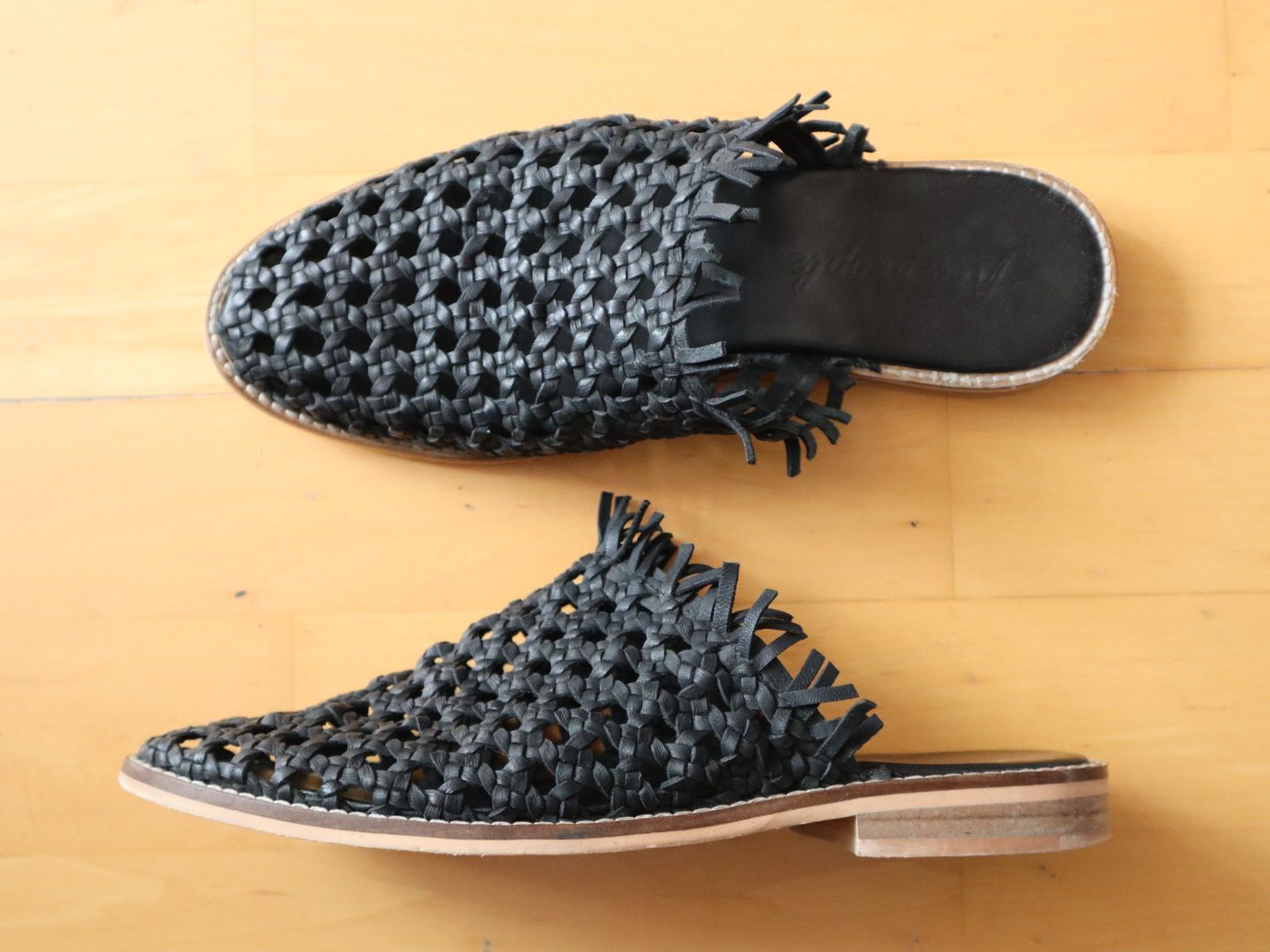 Damenschuhe: Slipper / Sandale, echt Leder, Gr. 39, schwarz – Gebraucht aus Wattwil von diamant1 2