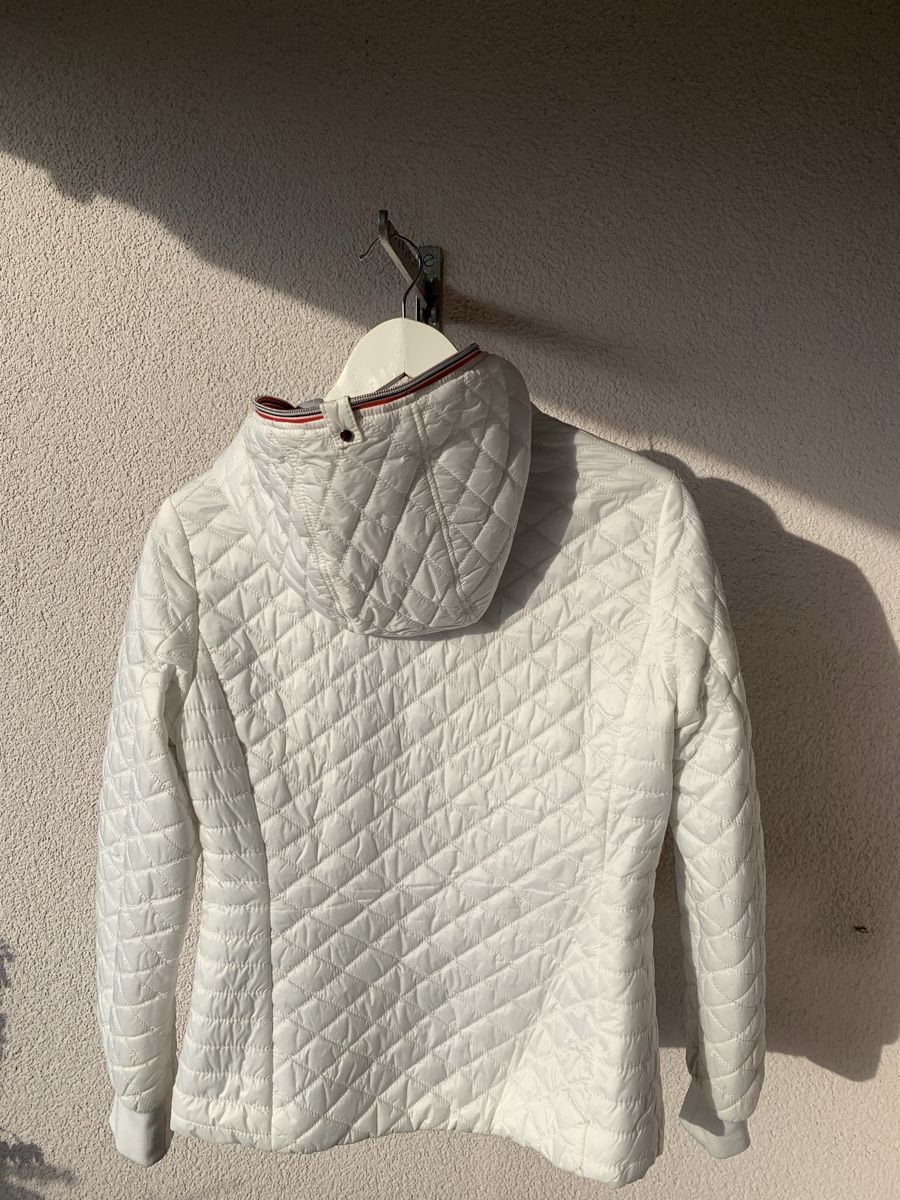 Taifun Giacche: Daunenjacke von Taifun, Gr. 36 – Usato da Uster venduto da snickers3 2