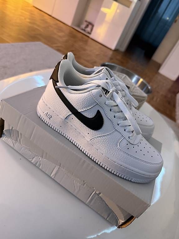 Herrenschuhe: Nike Air Force'1 – Gebraucht aus Niederglatt ZH von Edi_Dos