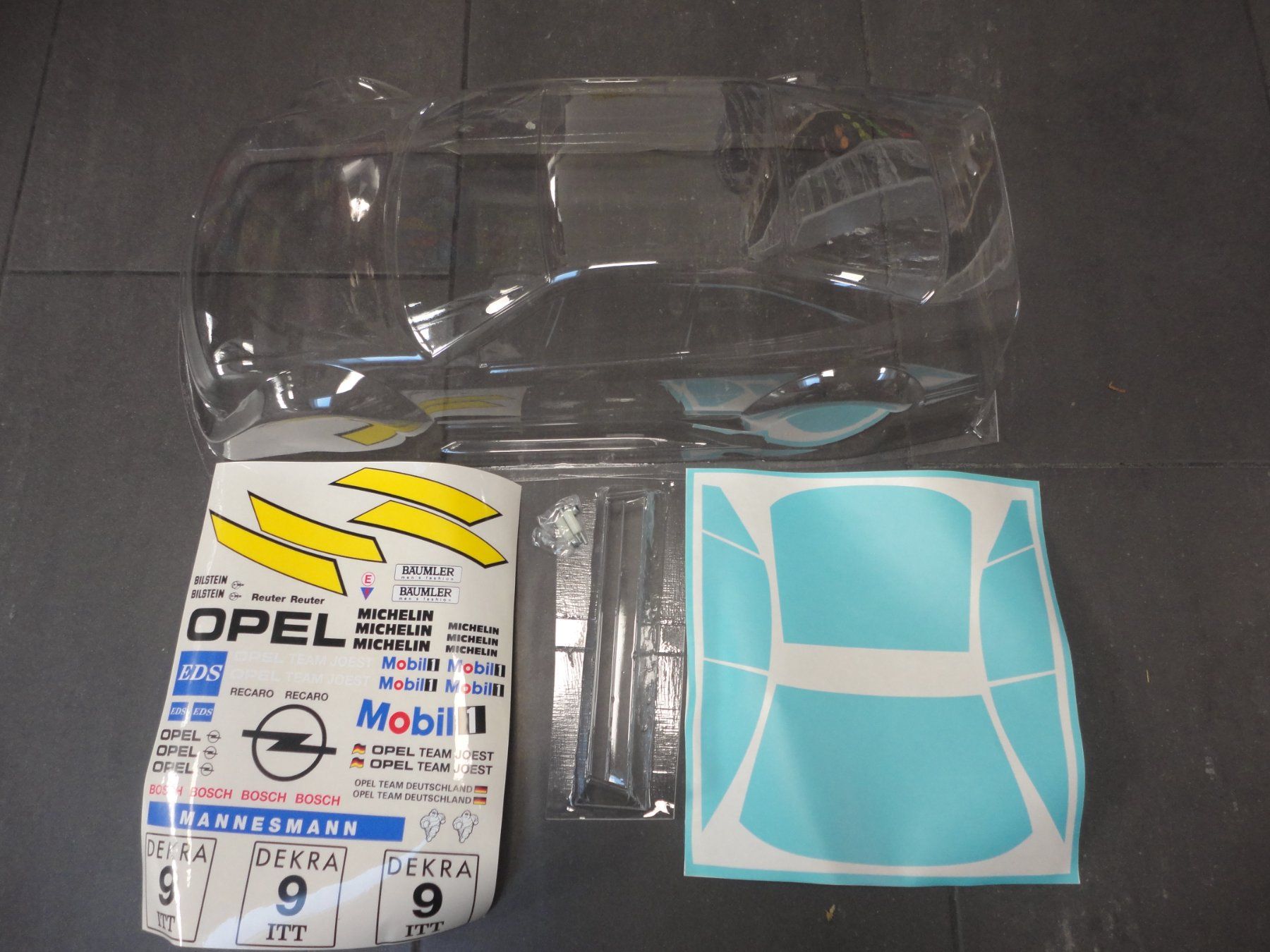 RC Modellbau: Opel Calibra DTM 1:8 Body – Neu und originalverpackt aus Horgen von RcModell 2