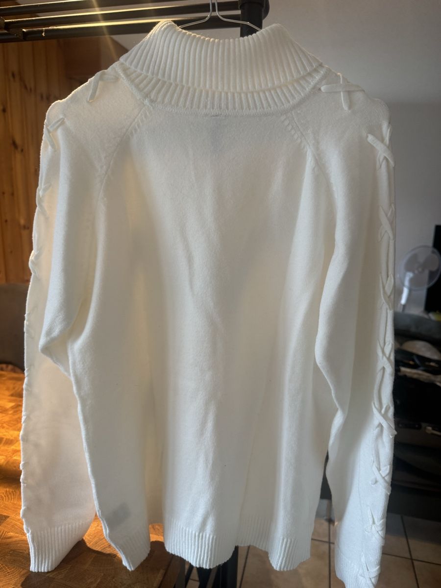 Maglioni & Felpe: Pull blanc col roulé maille torsadée – Usato da Hérémence venduto da aya_z9gs 1