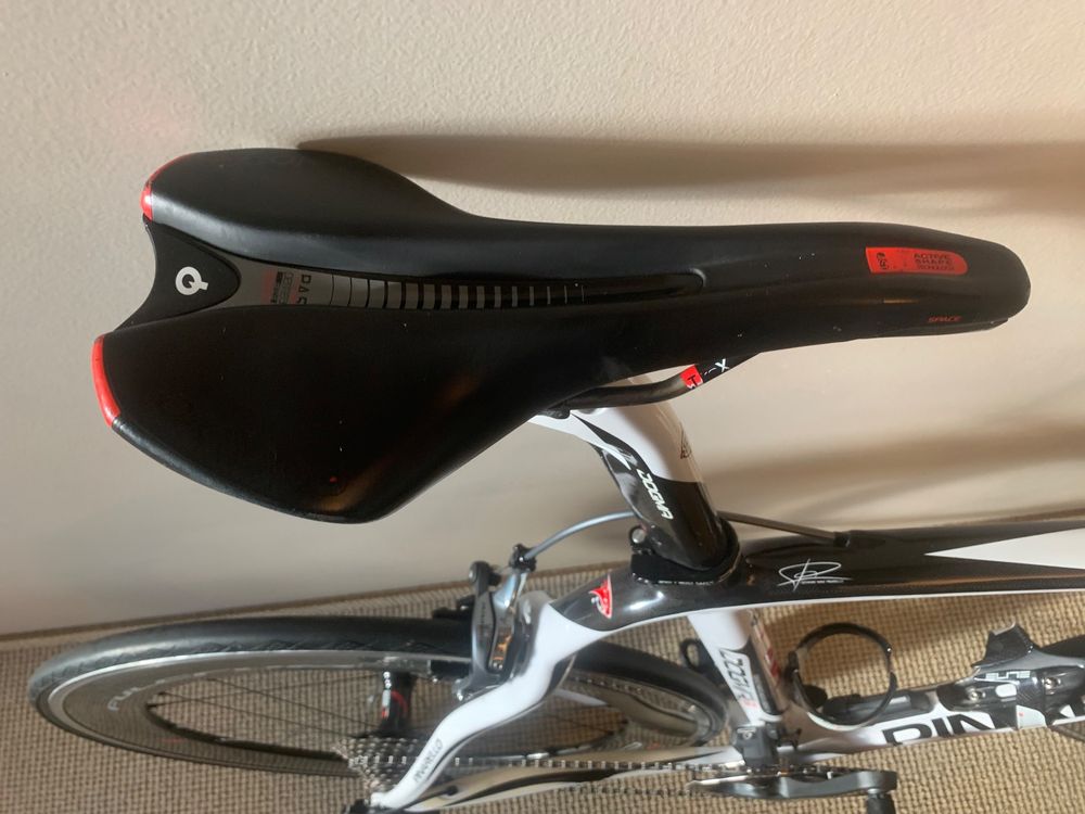 Pinarello Dogma 60.1 v lo de course taille 60 Acheter sur Ricardo