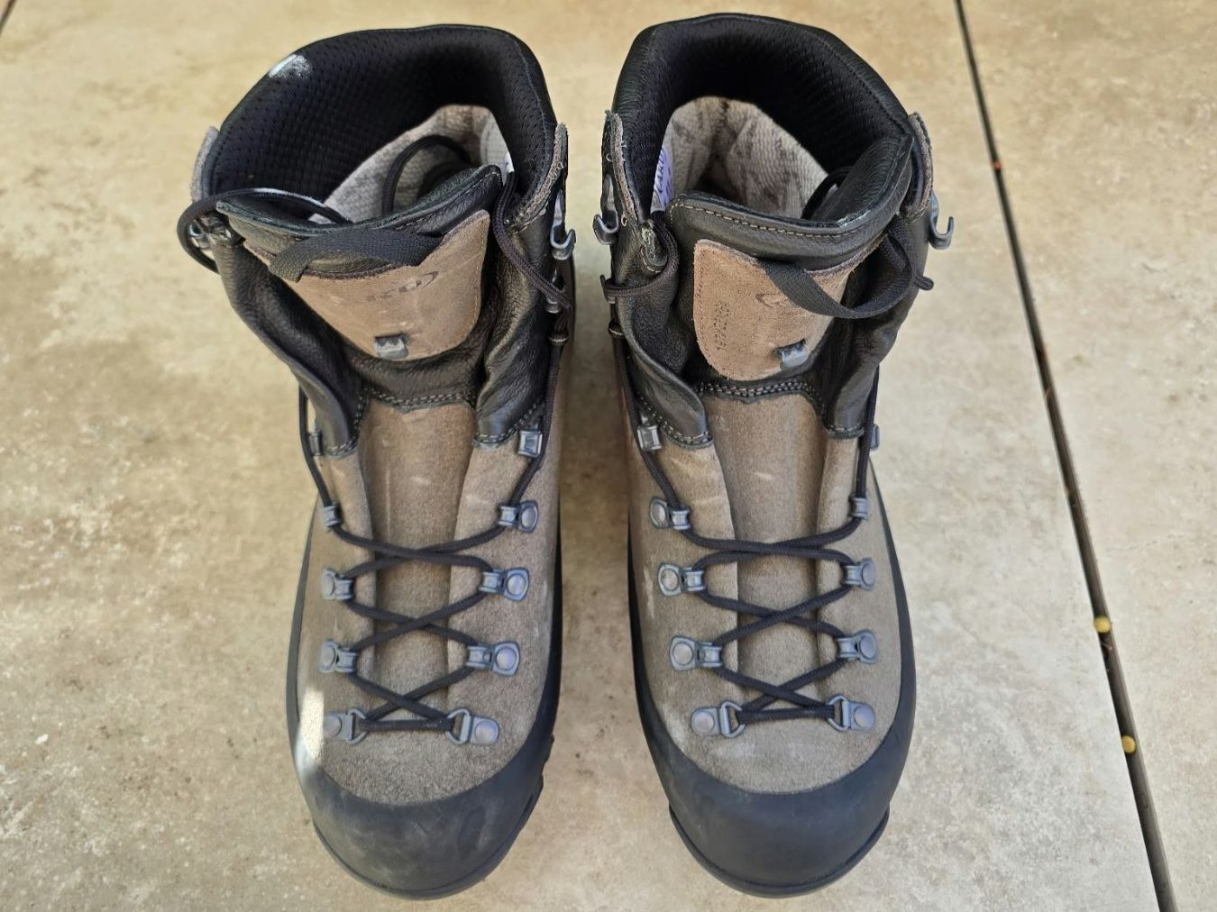 Aku Scarpe da uomo: AKU KS 14, Gr EU 42.5 B – Nuovo (secondo la descrizione) da Gwatt (Thun) venduto da Mischler1 1