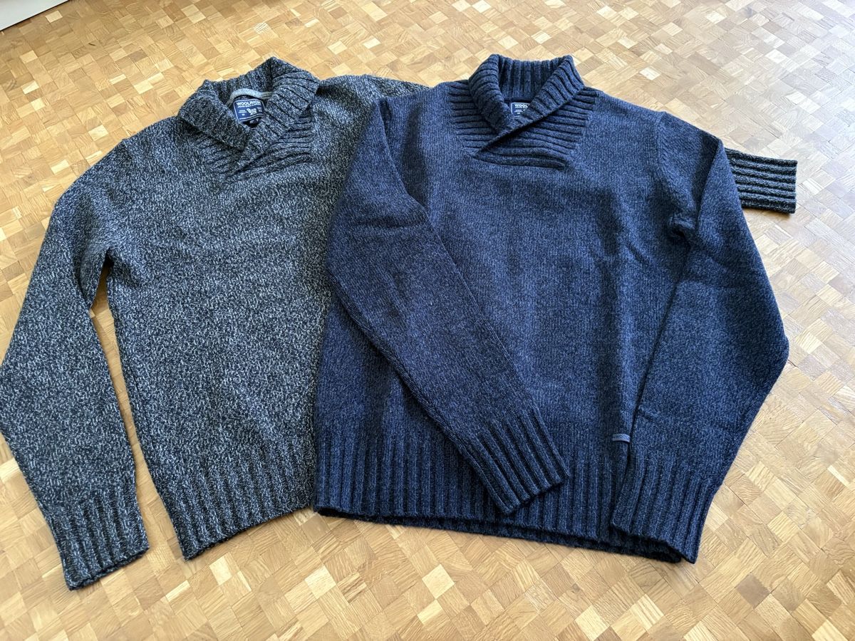 Woolrich Pullover & Sweatshirts: 2 Woolrich Herrenpullover  – Gebraucht aus Locarno von pat_8p5b