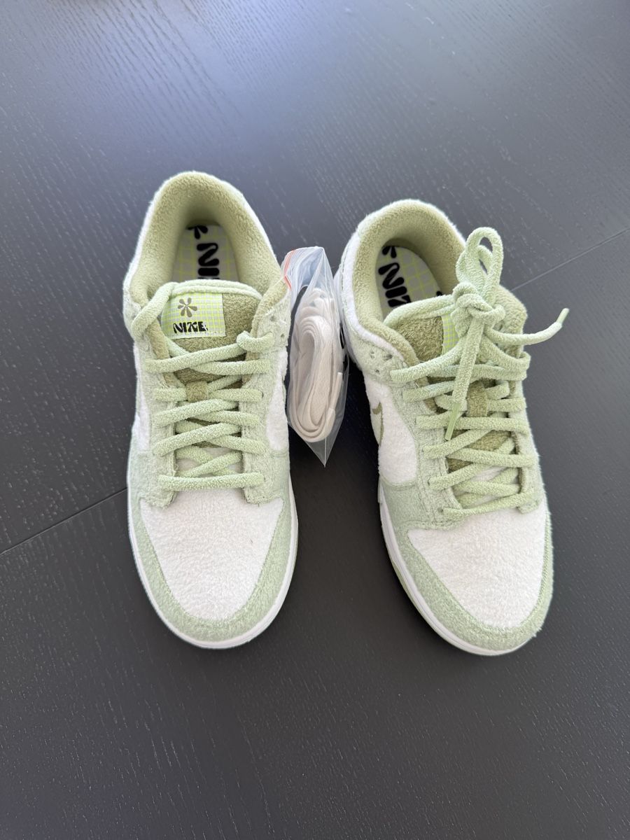 Nike Scarpe da donna: Nike Honeydew phantom melon sneakers, EU38 – Nuovo e nell'imballaggio originale da Uetikon am See venduto da happywishes 2