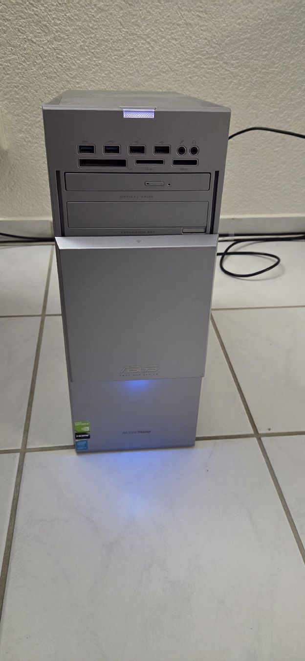 Asus PCs: Asus Desktop PC - NFC, Wireless Charging – Gebraucht aus Zürich von DinuC 1