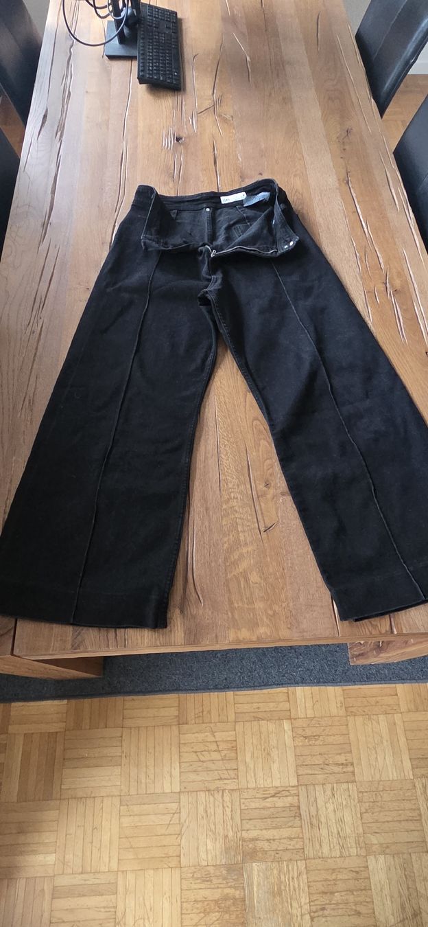 Zara Jeans: Weite Hose von Zara, Grösse 44 – Neu (gemäss Beschreibung) aus Schöfflisdorf von CrRG21 1