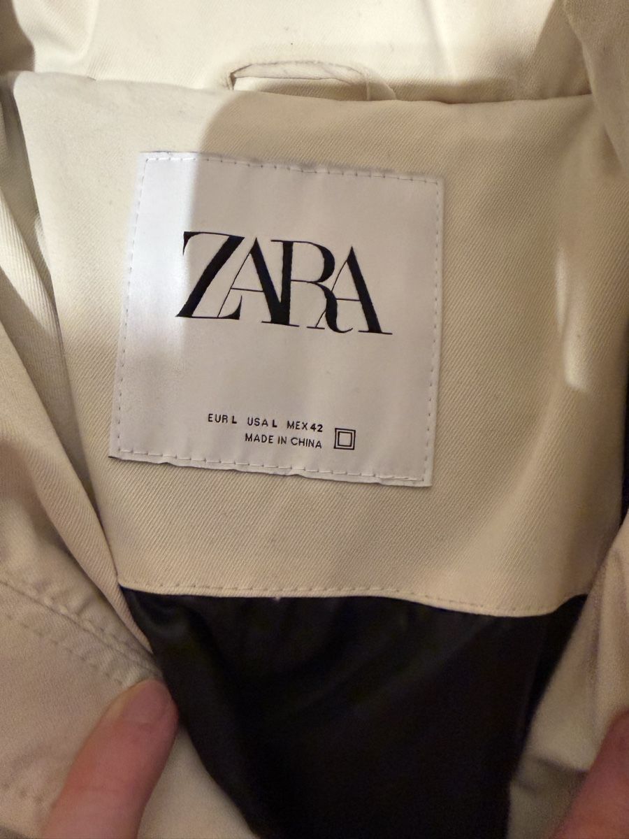 Zara Giacche: Zara Cream Puffer Jacket – Nuovo (secondo la descrizione) da Ascona venduto da GioeleS 1