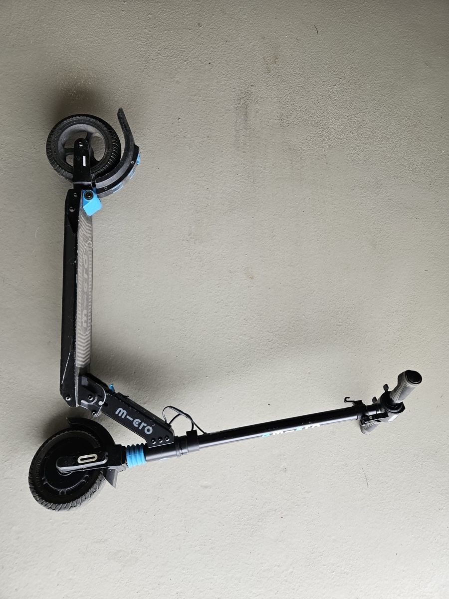 Micro Kickboard: Micro Merlin X4 E-Trottinett – Usato da Alt St. Johann venduto da nexus07 2