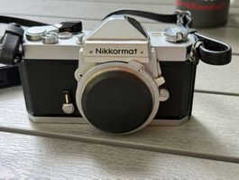 Nikkormat FTn (Silver) 35mm Analogkamera – Mechanisch funkti
