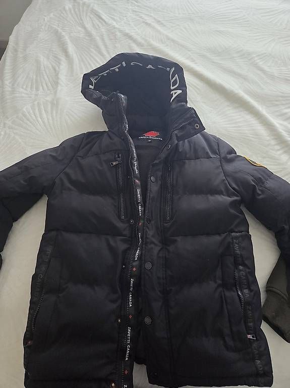Vestes: Winterjacken – D'occasion à Liestal par det_6fbf 3