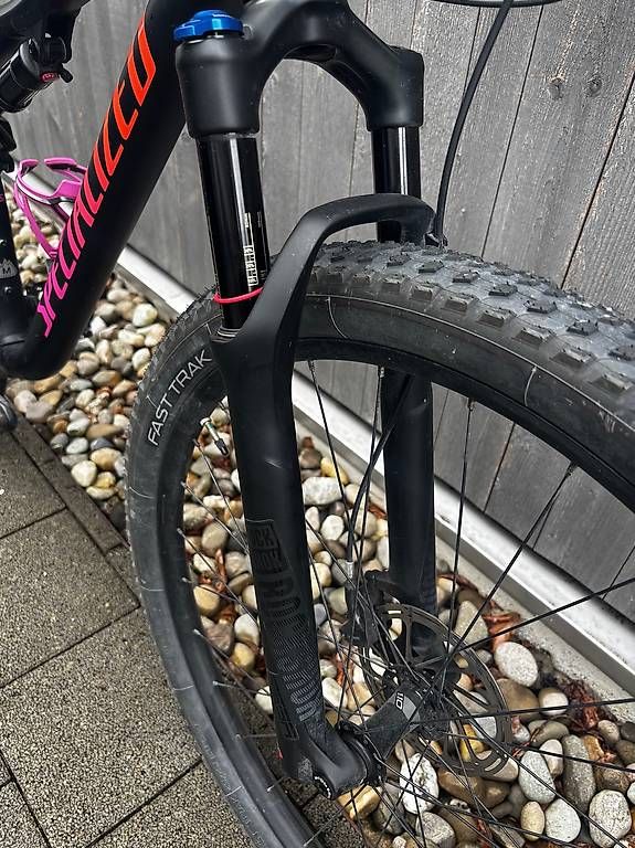 Specialized Vélos: Specialized Epic Comp Alloy 29  Grösse M – D'occasion à Wolfenschiessen par Knollo77 2