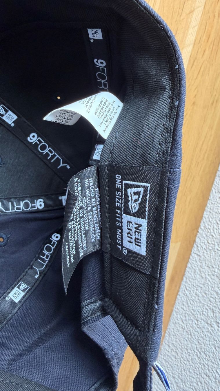 Copricapi, berretti & cappellini: Basecap - SCHALKE 04 - navy blau One Size - Sonnenhut – Usato da Winterthur venduto da Secondhand-Family 9