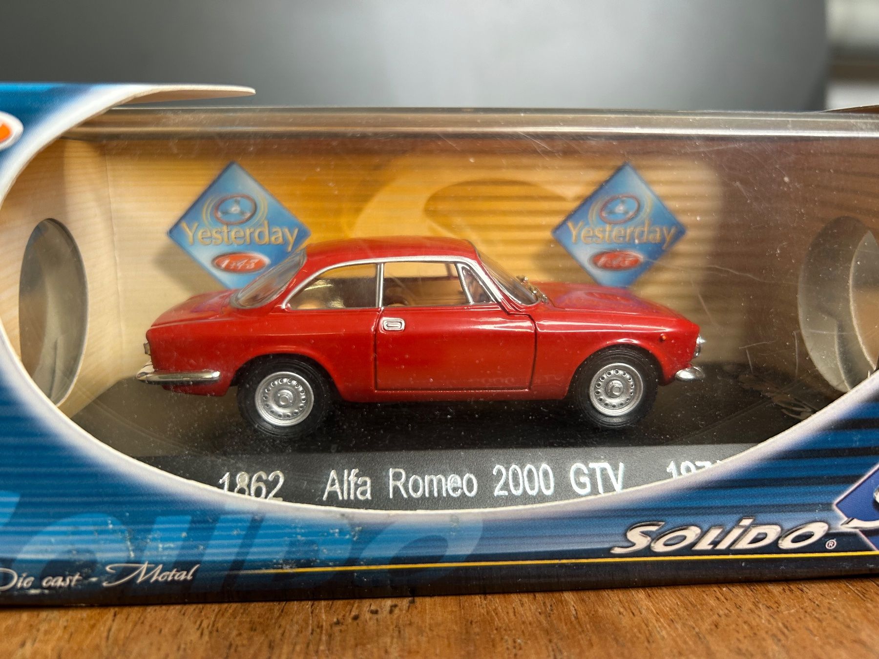 Modellini d'auto: Lot an vier verschiedenen Modell Autos – Usato da Otelfingen venduto da Yossi-68 5