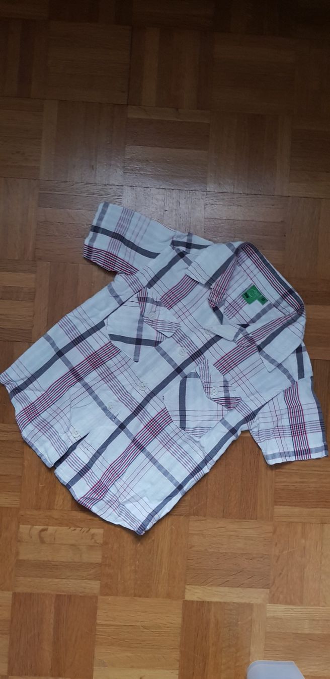 Camicie, T-shirt & Polo: 2 Kurzarmhemden, Gr. 92 – Usato da Dietikon venduto da grafad