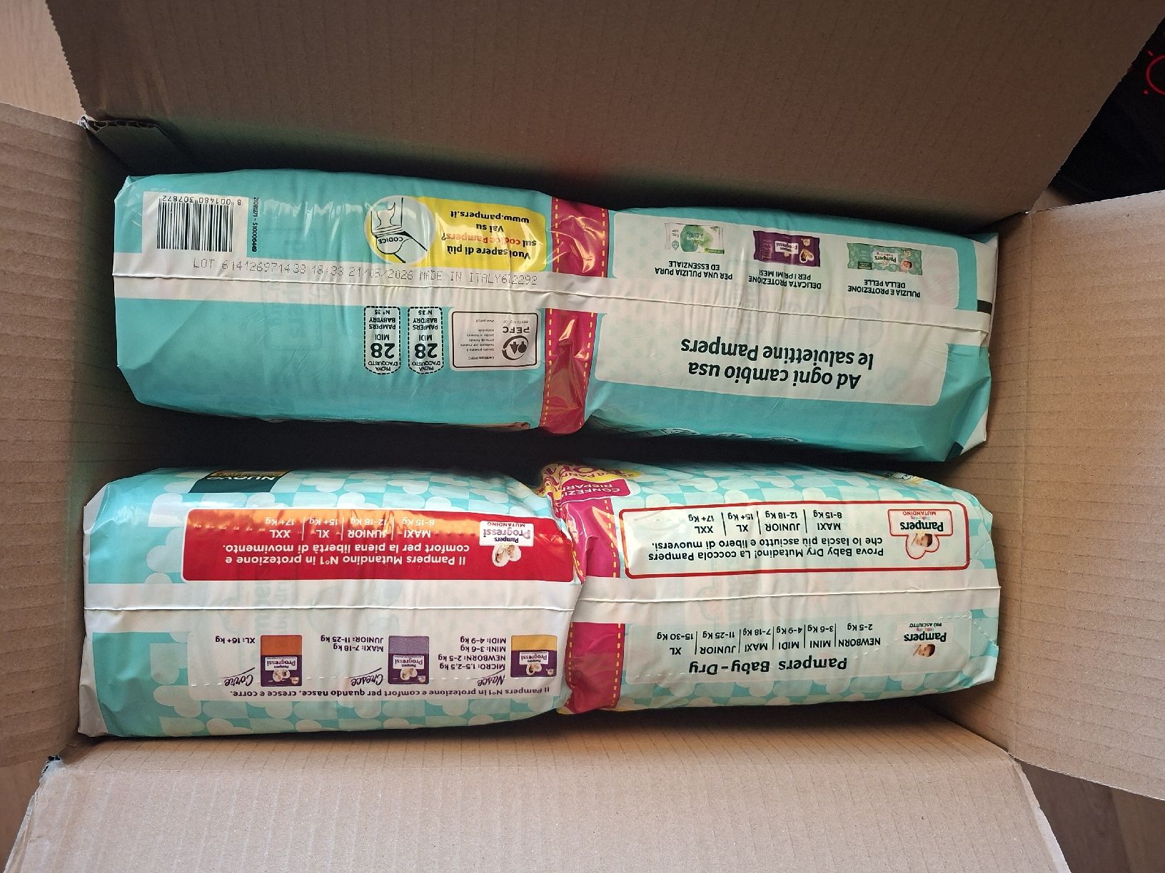 Pampers Secchi per pannolini & Pannolini: Pampers taille 3 - 112 couches – Nuovo e nell'imballaggio originale da Crissier venduto da Licorne1234 1
