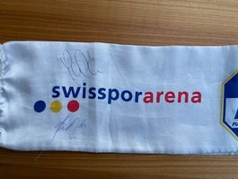 FCL ERÖFFNUNGSSPIEL SWISSPORARENA AUTOGRAMME MURAT + HAKAN