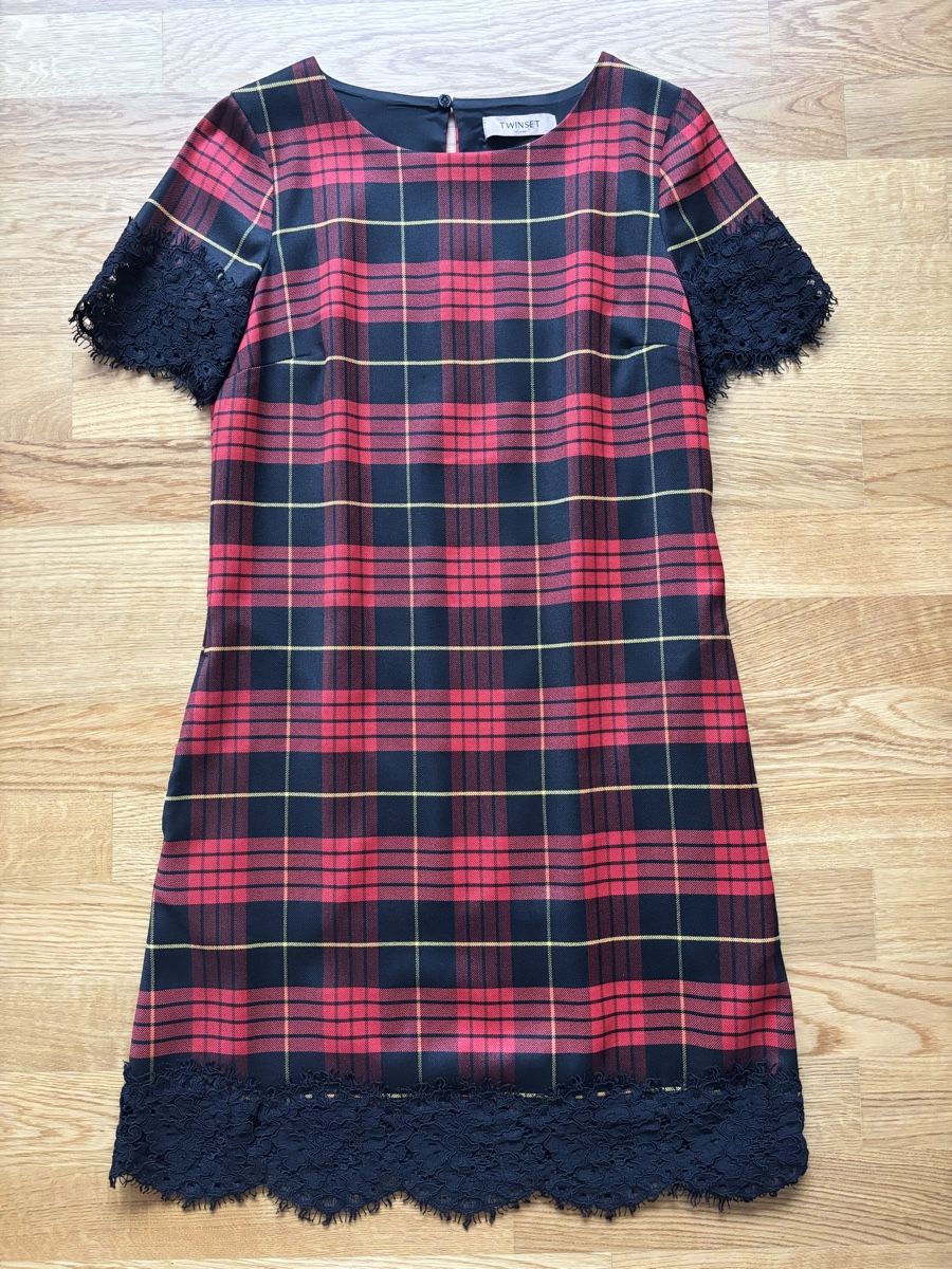 Twinset Vestiti: Dress – Nuovo (secondo la descrizione) da Zürich venduto da luc_hx6g