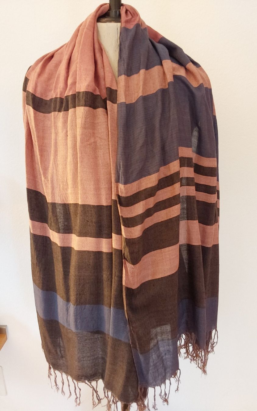 Foulard & Sciarpe: Schal – Usato da Köniz venduto da scopello12 1