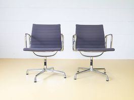 Vitra Eames Stühle EA108, Stoff & drehbar