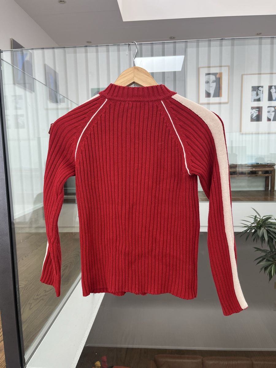 Jacken: Strickjacke Gr. 140, rot mit Streifen  – Gebraucht aus Bülach von omb_3 2