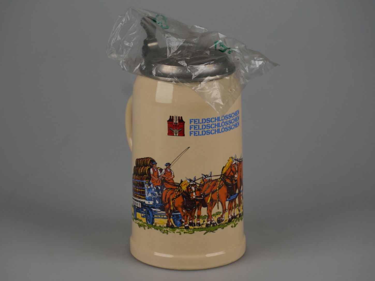 Feldschlösschen Bicchieri: Feldschlösschen 1l Bierkrug – Nuovo (secondo la descrizione) da Rüti ZH venduto da Restwert_Rueti_ZH