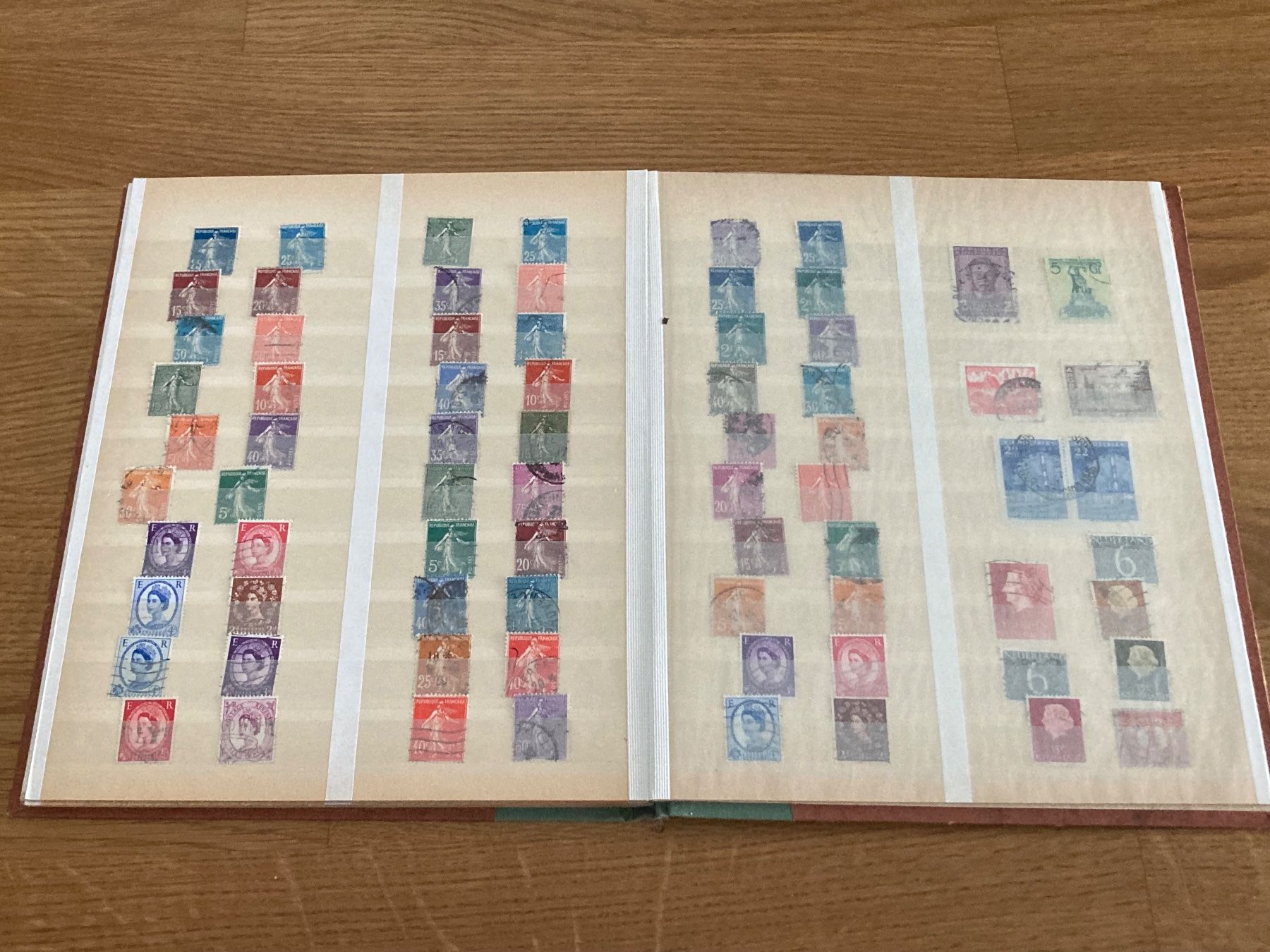 Alle Briefmarken: Ausland Briefmarken album – Gebraucht aus Riehen von vernizi 7
