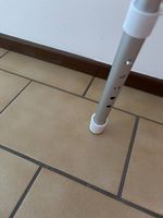 Sgabello doccia regolabile
